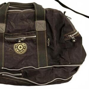 Stylish Black Travel Duffel Bag - Perfect for Any Adventure